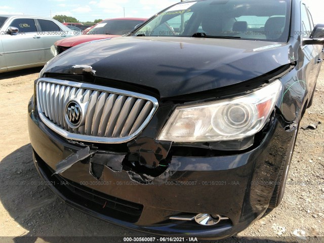 Photo 5 VIN: 1G4GF5E38CF303442 - BUICK LACROSSE 