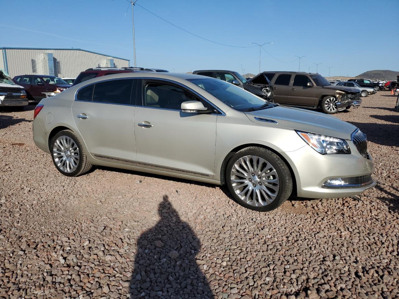 Photo 3 VIN: 1G4GF5G3XEF231000 - BUICK LACROSSE 