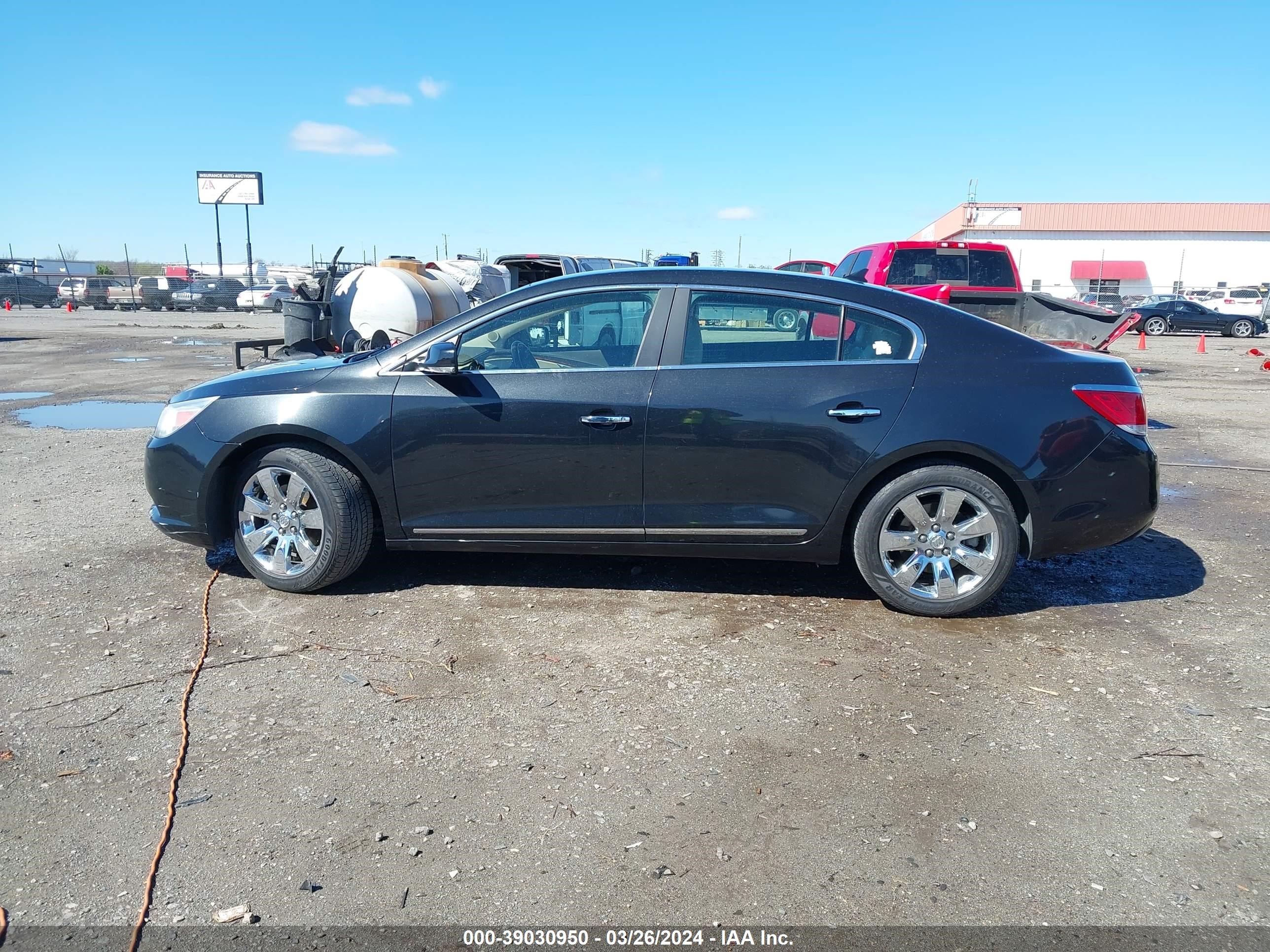 Photo 13 VIN: 1G4GG5G35DF152457 - BUICK LACROSSE 