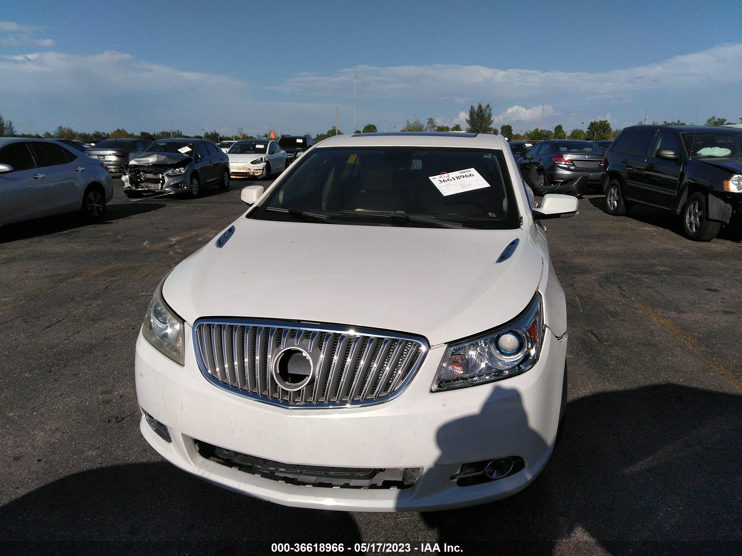 Photo 5 VIN: 1G4GH5E30DF282663 - BUICK LACROSSE 