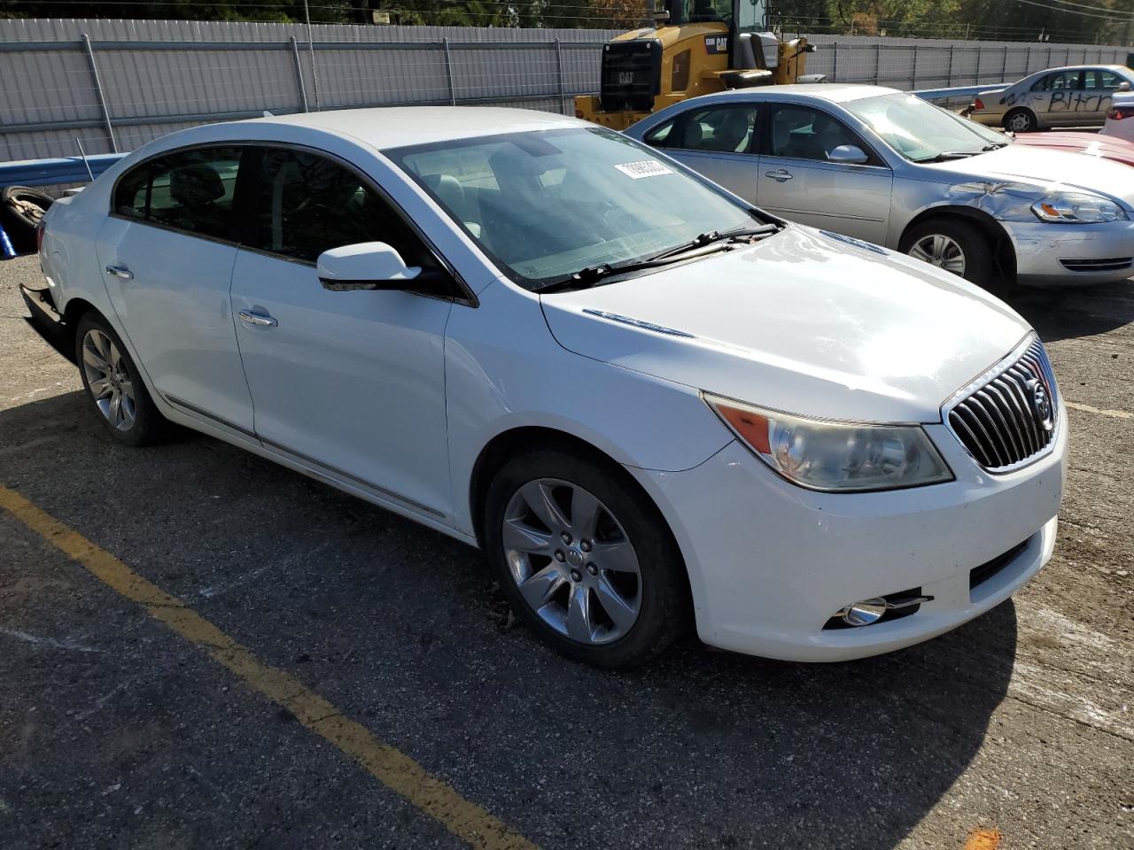 Photo 3 VIN: 1G4GH5E31DF208586 - BUICK LACROSSE 