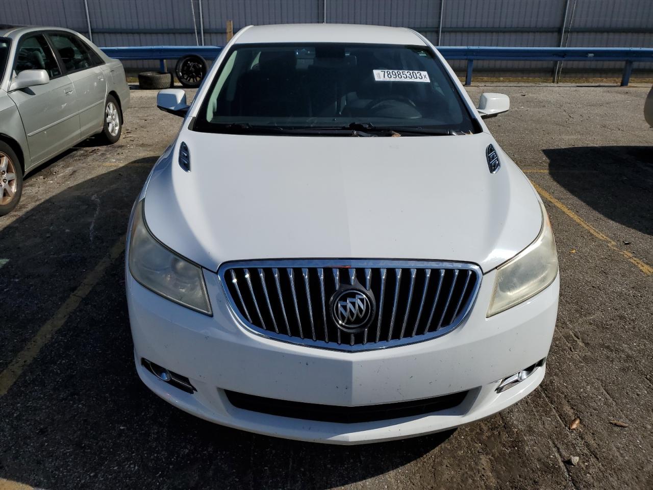 Photo 4 VIN: 1G4GH5E31DF208586 - BUICK LACROSSE 