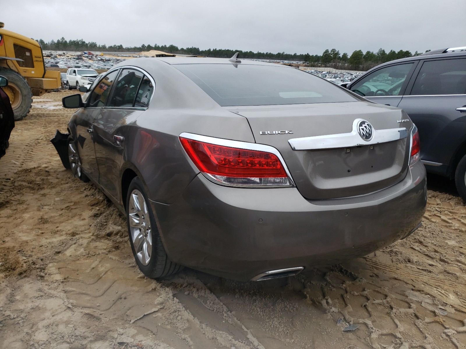 Photo 2 VIN: 1G4GH5E37CF328584 - BUICK LACROSSE P 