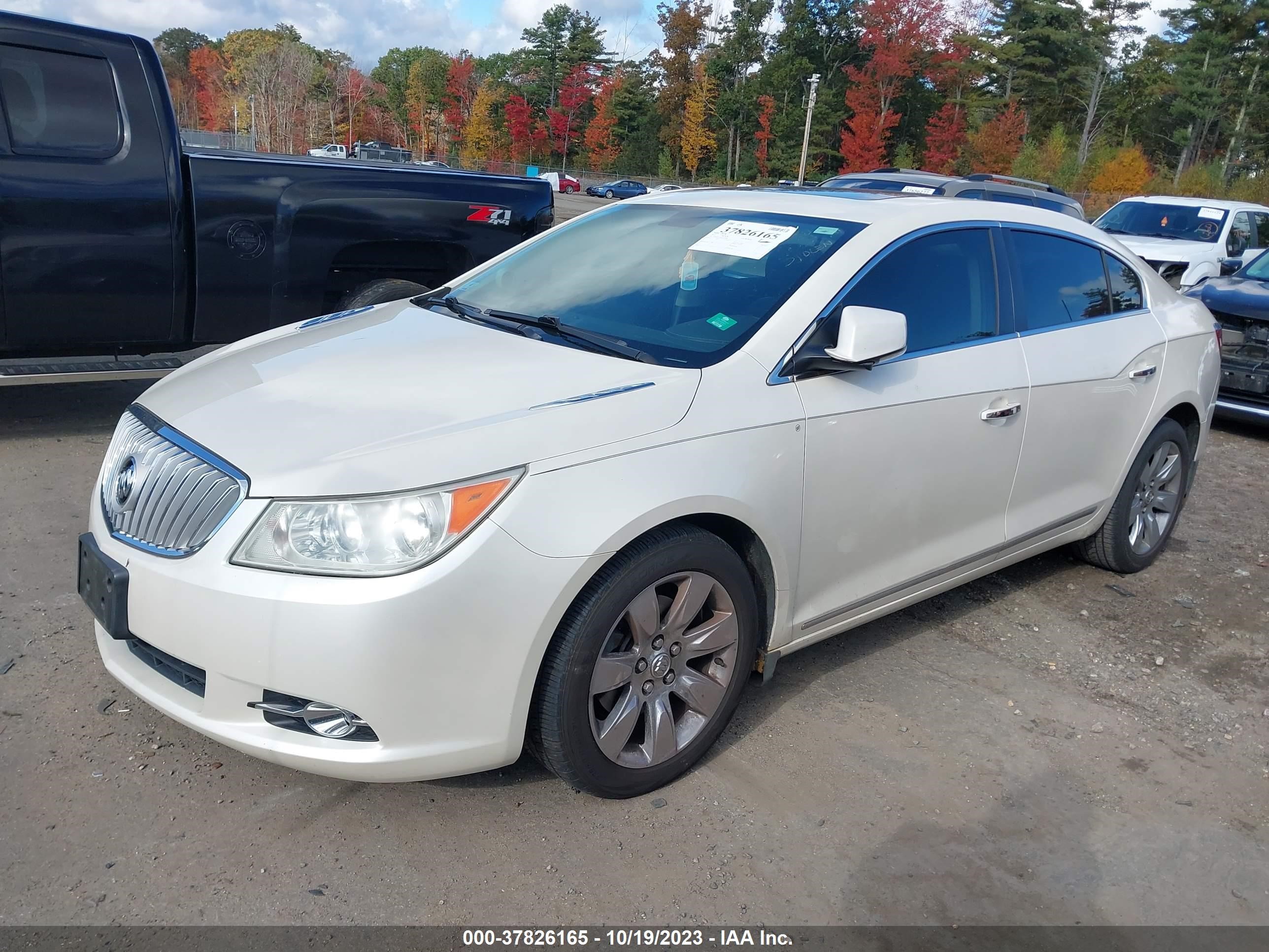 Photo 1 VIN: 1G4GH5E3XCF132266 - BUICK LACROSSE 