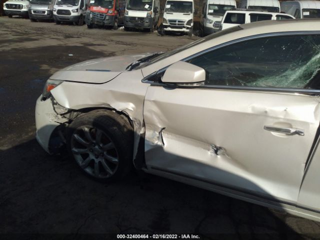 Photo 5 VIN: 1G4GJ5E31CF201351 - BUICK LACROSSE 