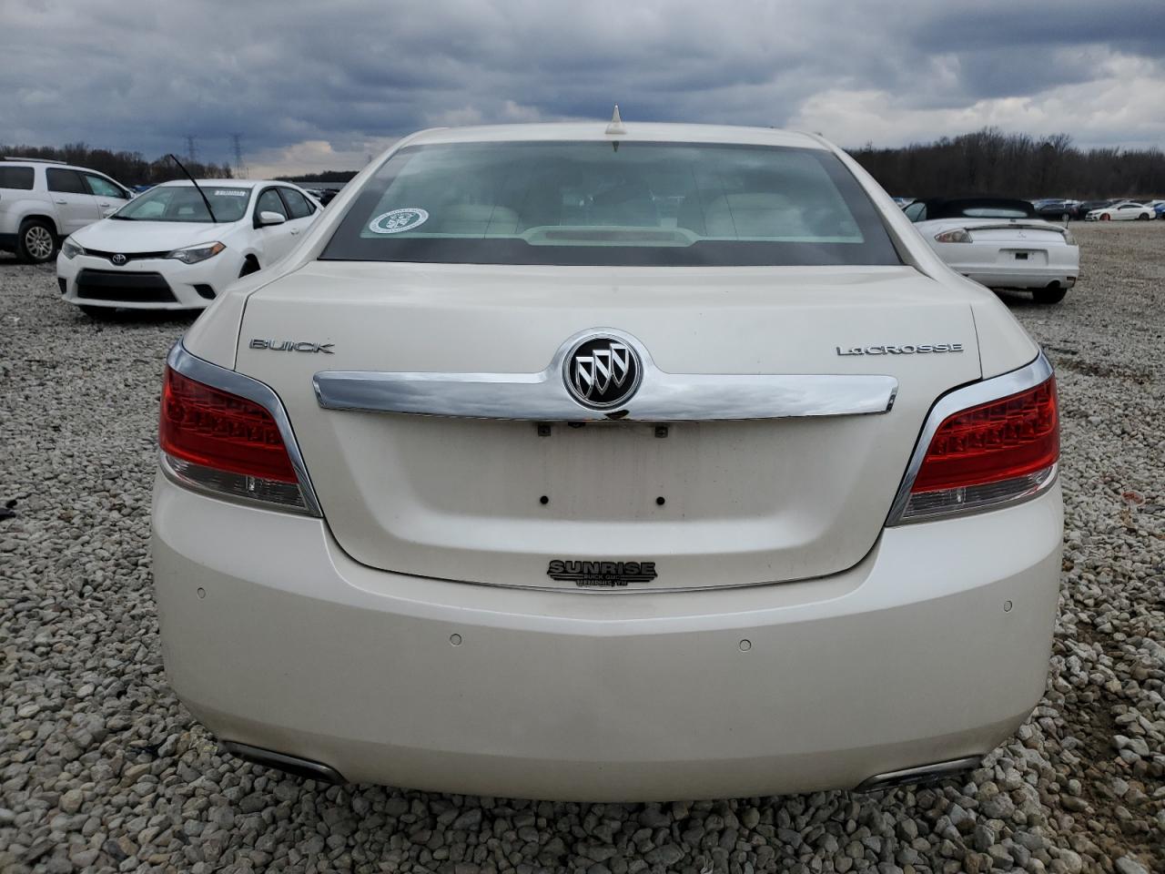 Photo 5 VIN: 1G4GJ5E31DF241558 - BUICK LACROSSE 