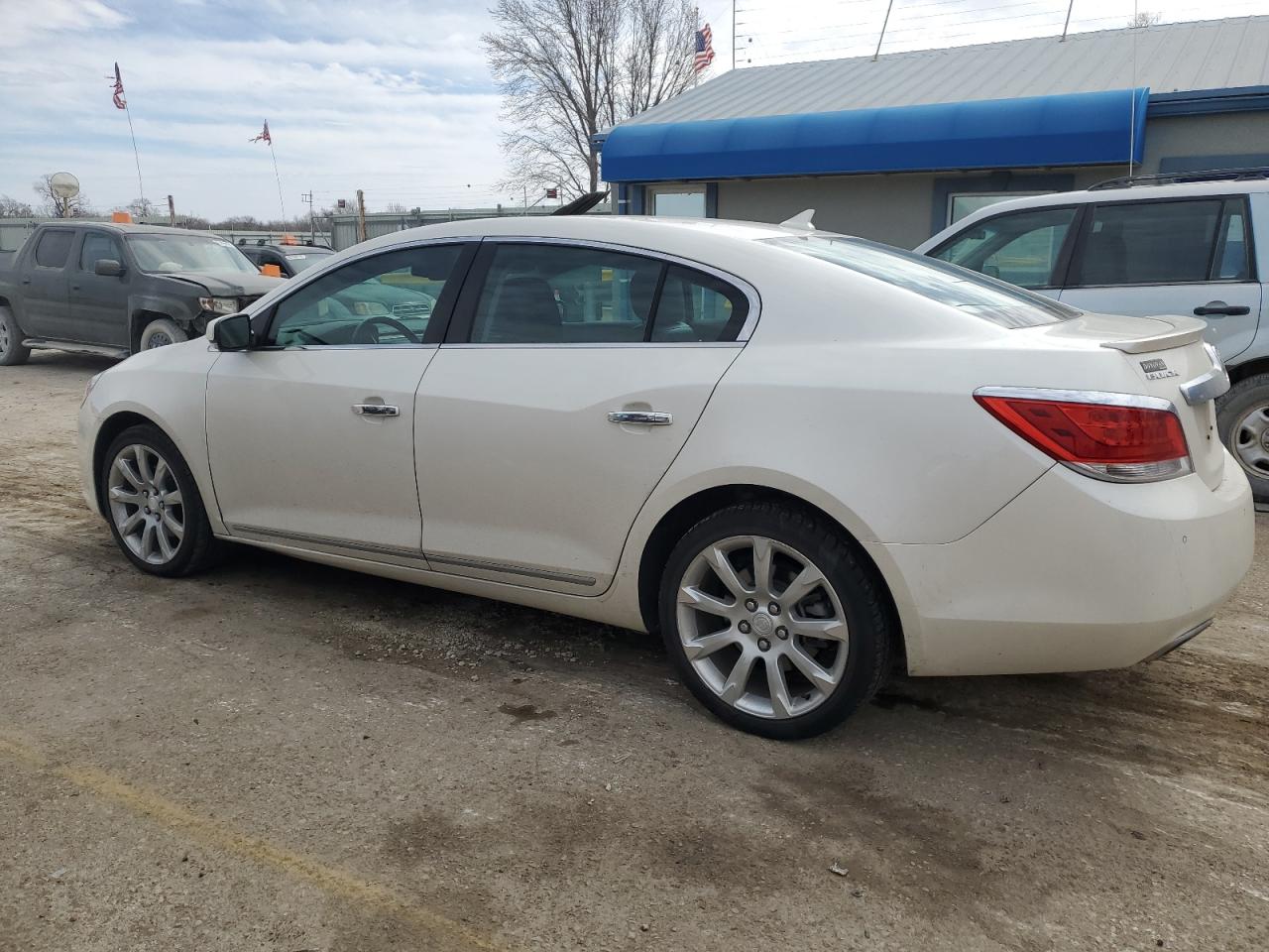 Photo 1 VIN: 1G4GJ5E33DF198308 - BUICK LACROSSE 