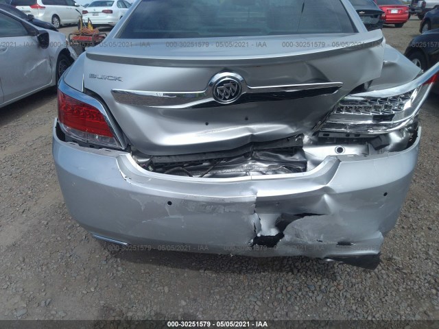 Photo 5 VIN: 1G4GJ5G37CF138589 - BUICK LACROSSE 