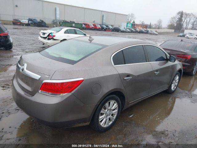 Photo 3 VIN: 1G4GK5EG2AF239149 - BUICK LACROSSE 