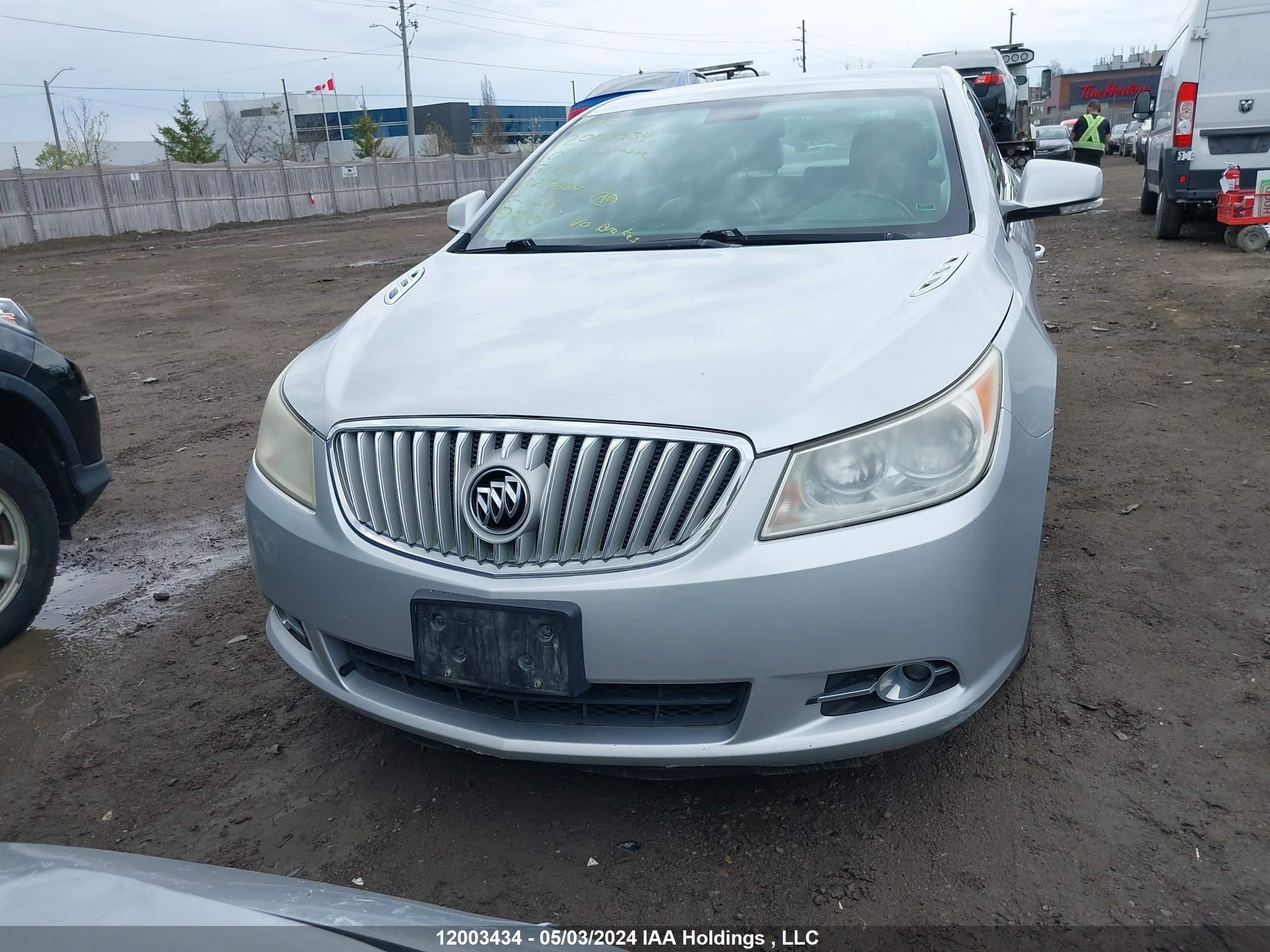 Photo 11 VIN: 1G4GK5EG4AF279684 - BUICK LACROSSE 