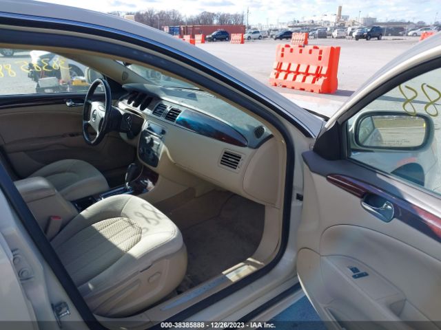 Photo 4 VIN: 1G4HA5EMXAU109564 - BUICK LUCERNE 