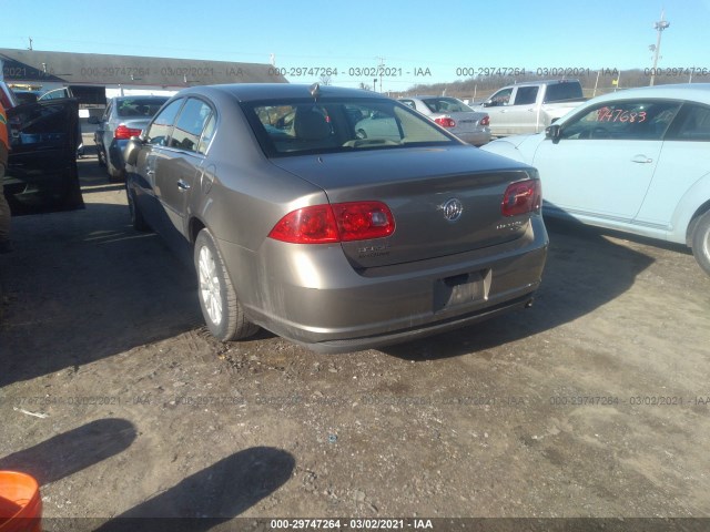 Photo 2 VIN: 1G4HC5E1XAU105353 - BUICK LUCERNE 