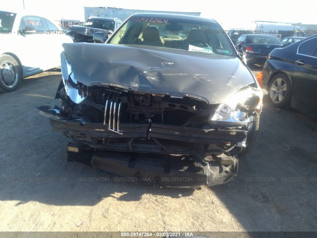 Photo 5 VIN: 1G4HC5E1XAU105353 - BUICK LUCERNE 