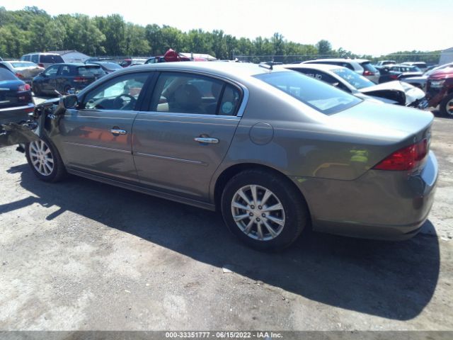 Photo 2 VIN: 1G4HC5E1XAU124968 - BUICK LUCERNE 