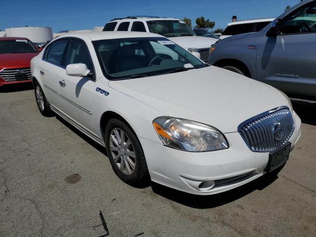 Photo 3 VIN: 1G4HC5E1XAU133122 - BUICK LUCERNE 