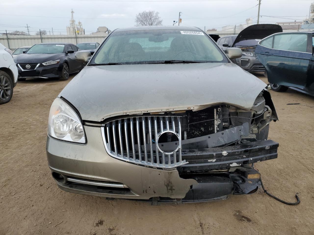 Photo 4 VIN: 1G4HC5EM0BU111206 - BUICK LUCERNE 