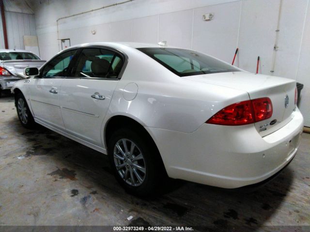 Photo 2 VIN: 1G4HC5EM1AU111052 - BUICK LUCERNE 