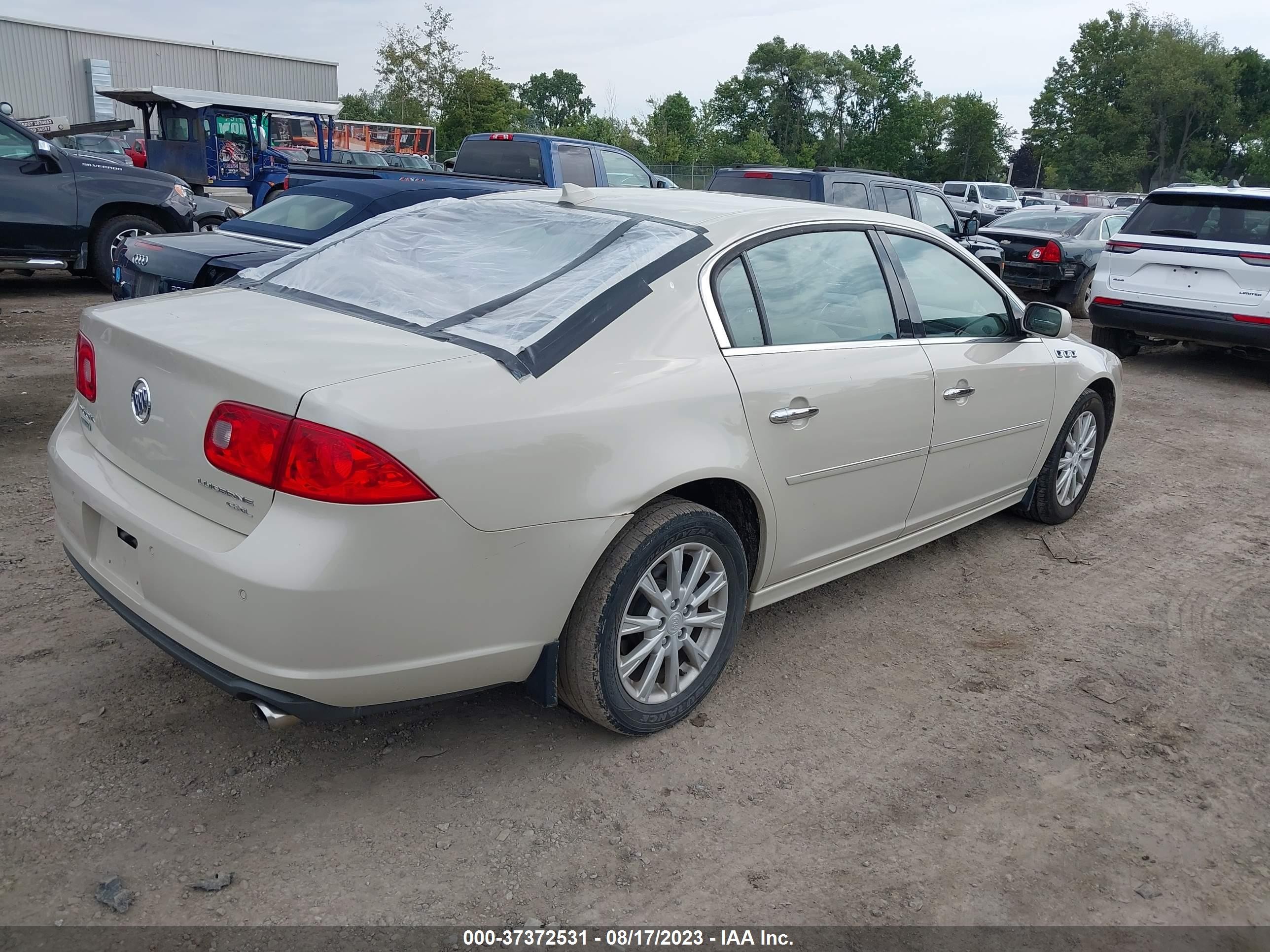 Photo 3 VIN: 1G4HC5EM2BU134714 - BUICK LUCERNE 