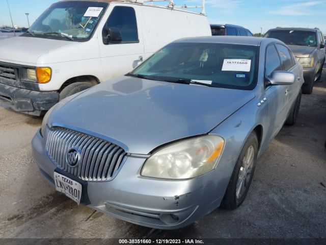 Photo 1 VIN: 1G4HC5EM4BU134813 - BUICK LUCERNE 