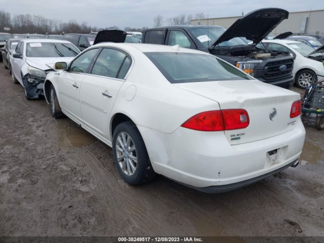 Photo 2 VIN: 1G4HC5EM4BU137663 - BUICK LUCERNE 