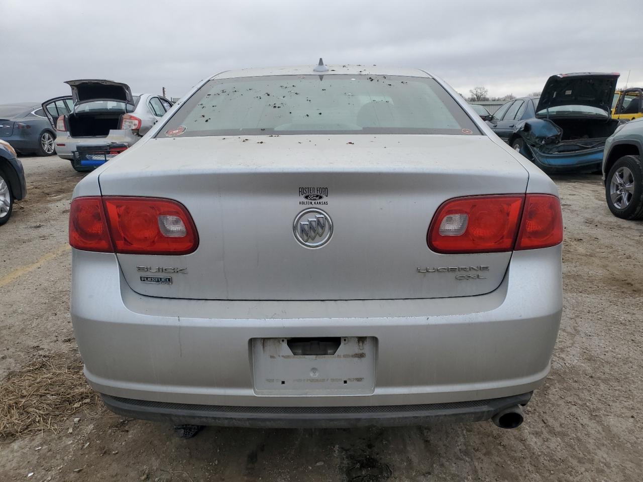 Photo 5 VIN: 1G4HC5EM4BU147447 - BUICK LUCERNE 