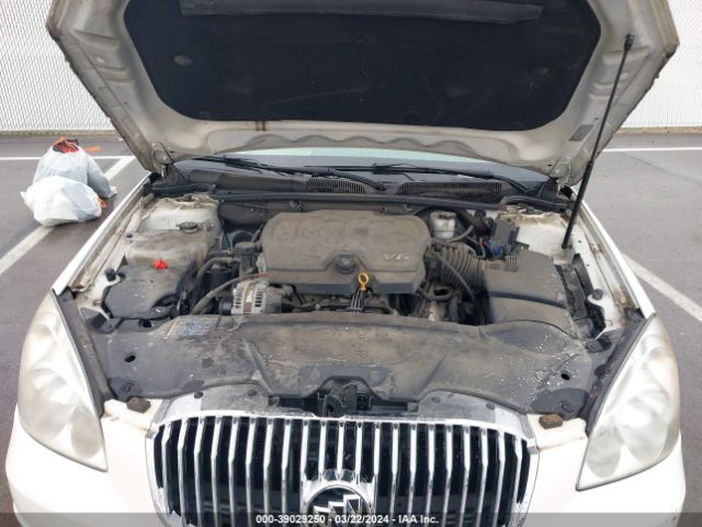 Photo 9 VIN: 1G4HC5EM6BU110173 - BUICK LUCERNE 