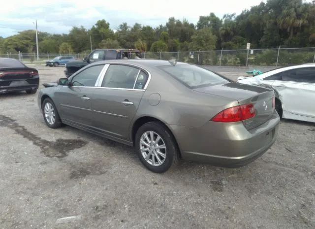 Photo 2 VIN: 1G4HC5EM6BU119049 - BUICK LUCERNE 