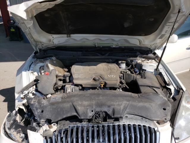 Photo 6 VIN: 1G4HC5EM6BU135896 - BUICK LUCERNE CX 