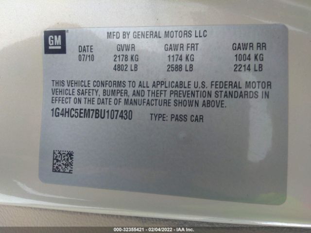 Photo 8 VIN: 1G4HC5EM7BU107430 - BUICK LUCERNE 