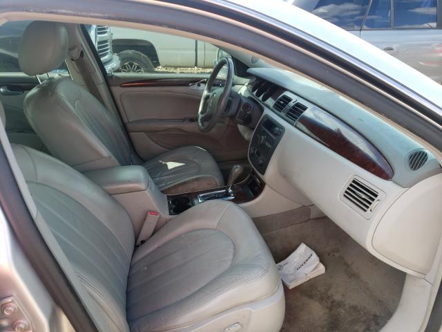 Photo 4 VIN: 1G4HC5EM8AU100775 - BUICK LUCERNE CX 