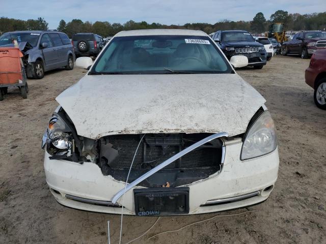 Photo 4 VIN: 1G4HC5EM8BU120235 - BUICK LUCERNE 