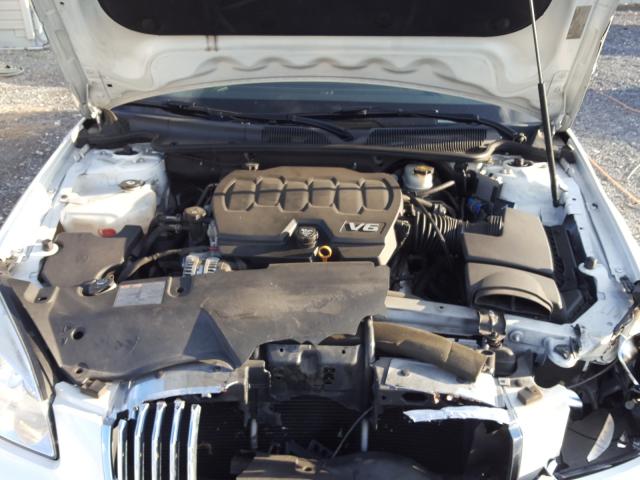 Photo 6 VIN: 1G4HC5EM8BU140811 - BUICK LUCERNE CX 