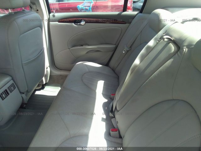 Photo 7 VIN: 1G4HC5EM8BU147273 - BUICK LUCERNE 