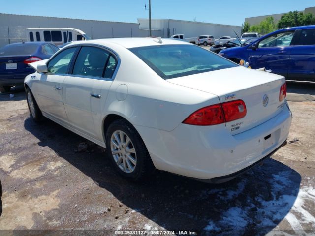 Photo 2 VIN: 1G4HC5EMXBU141202 - BUICK LUCERNE 