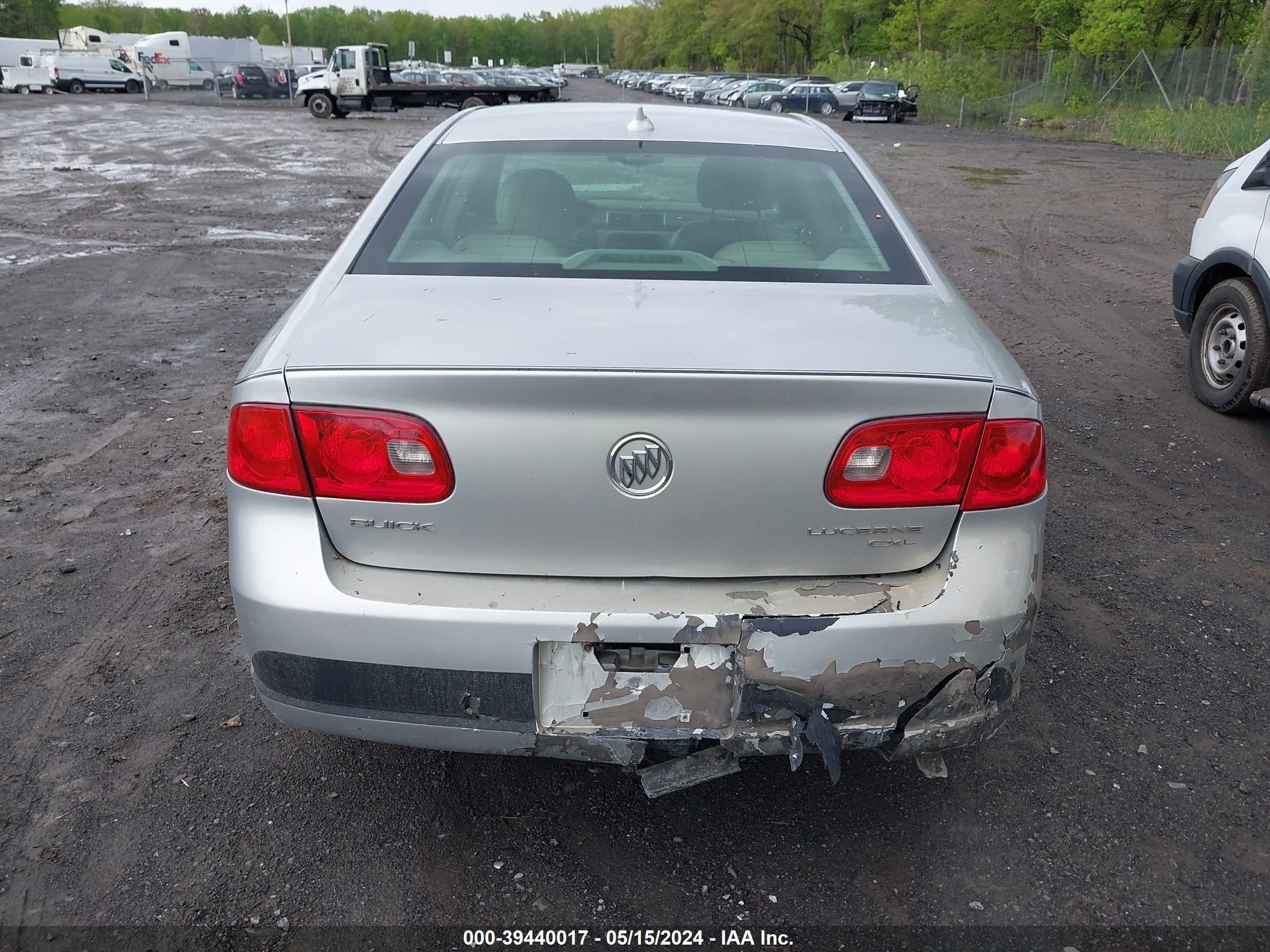 Photo 15 VIN: 1G4HD57129U105627 - BUICK LUCERNE 