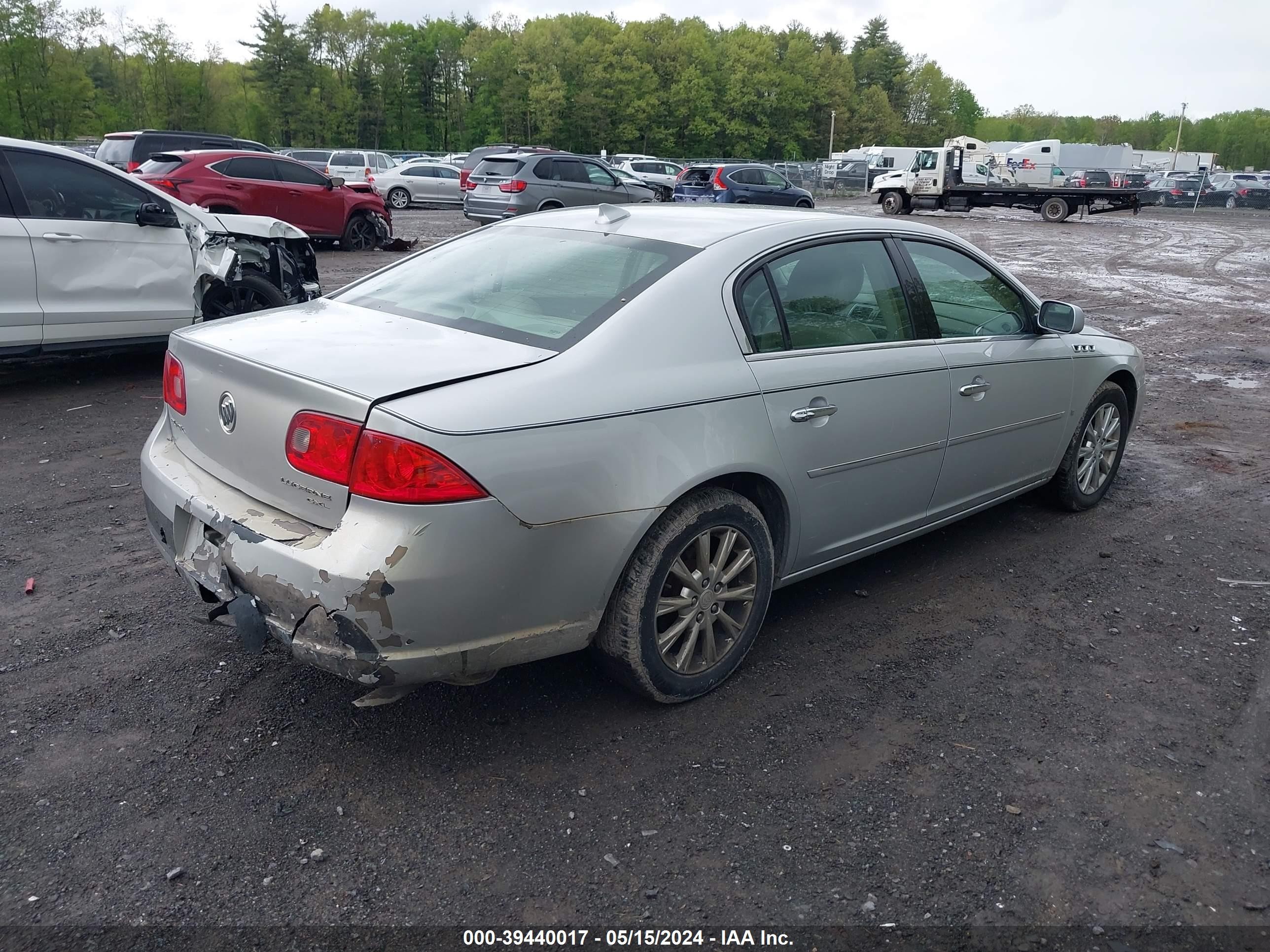 Photo 3 VIN: 1G4HD57129U105627 - BUICK LUCERNE 