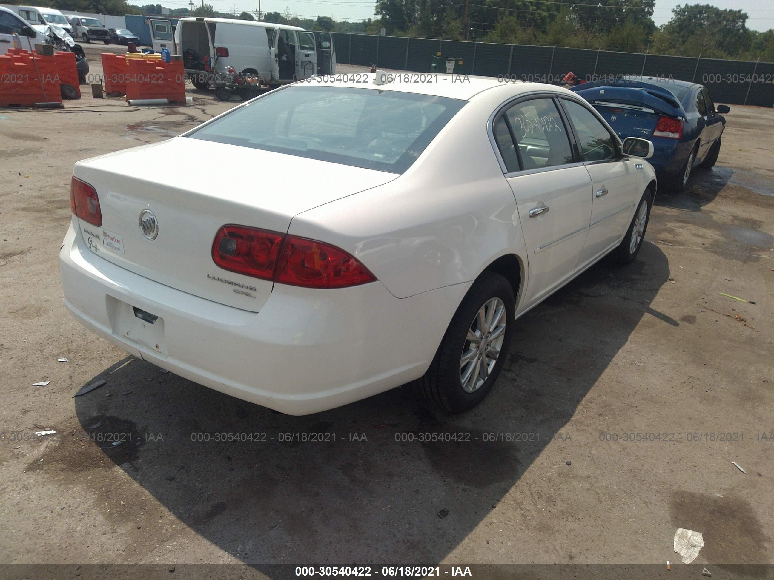 Photo 3 VIN: 1G4HD57179U111620 - BUICK LUCERNE 