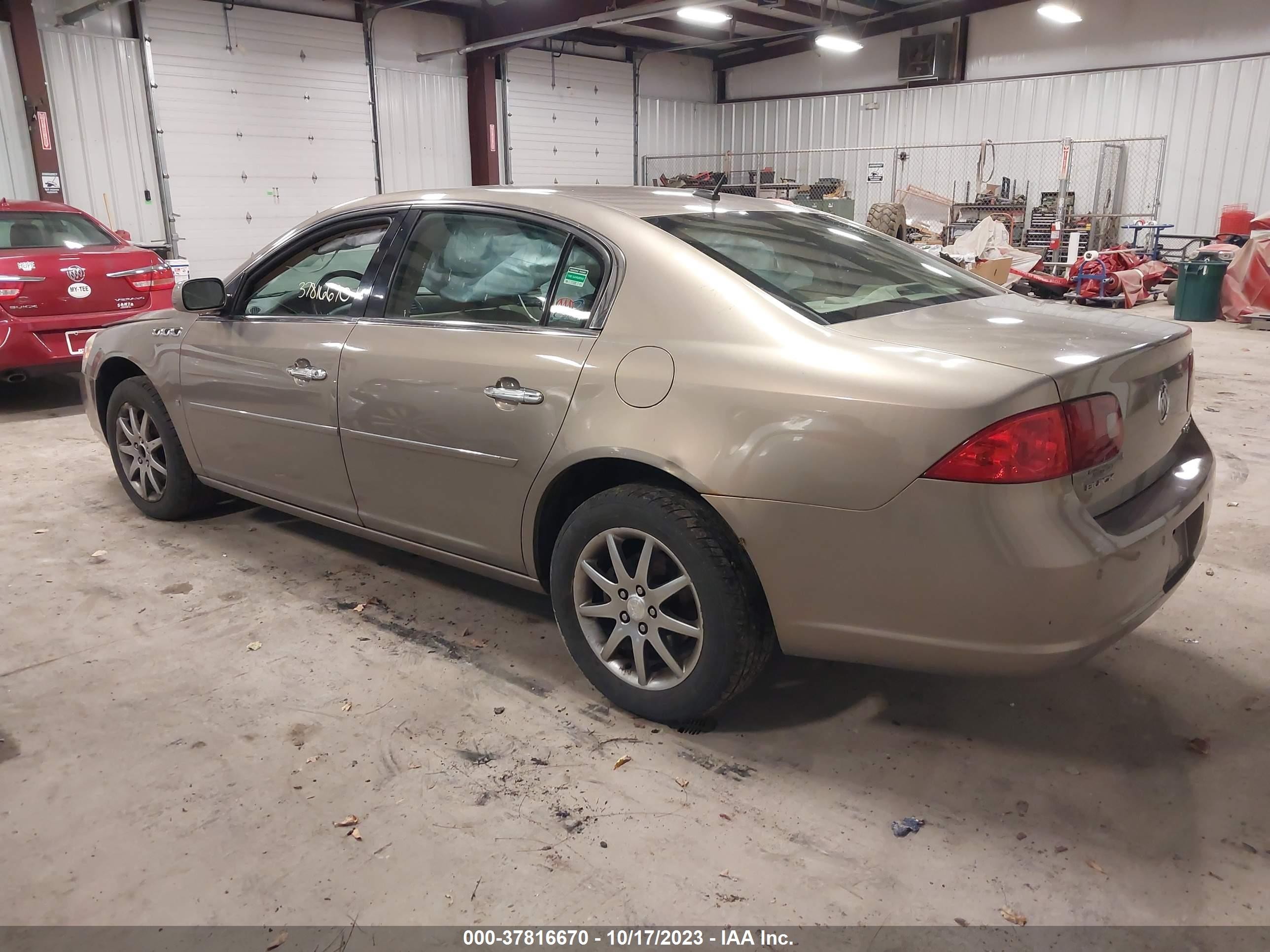 Photo 2 VIN: 1G4HD57207U203996 - BUICK LUCERNE 