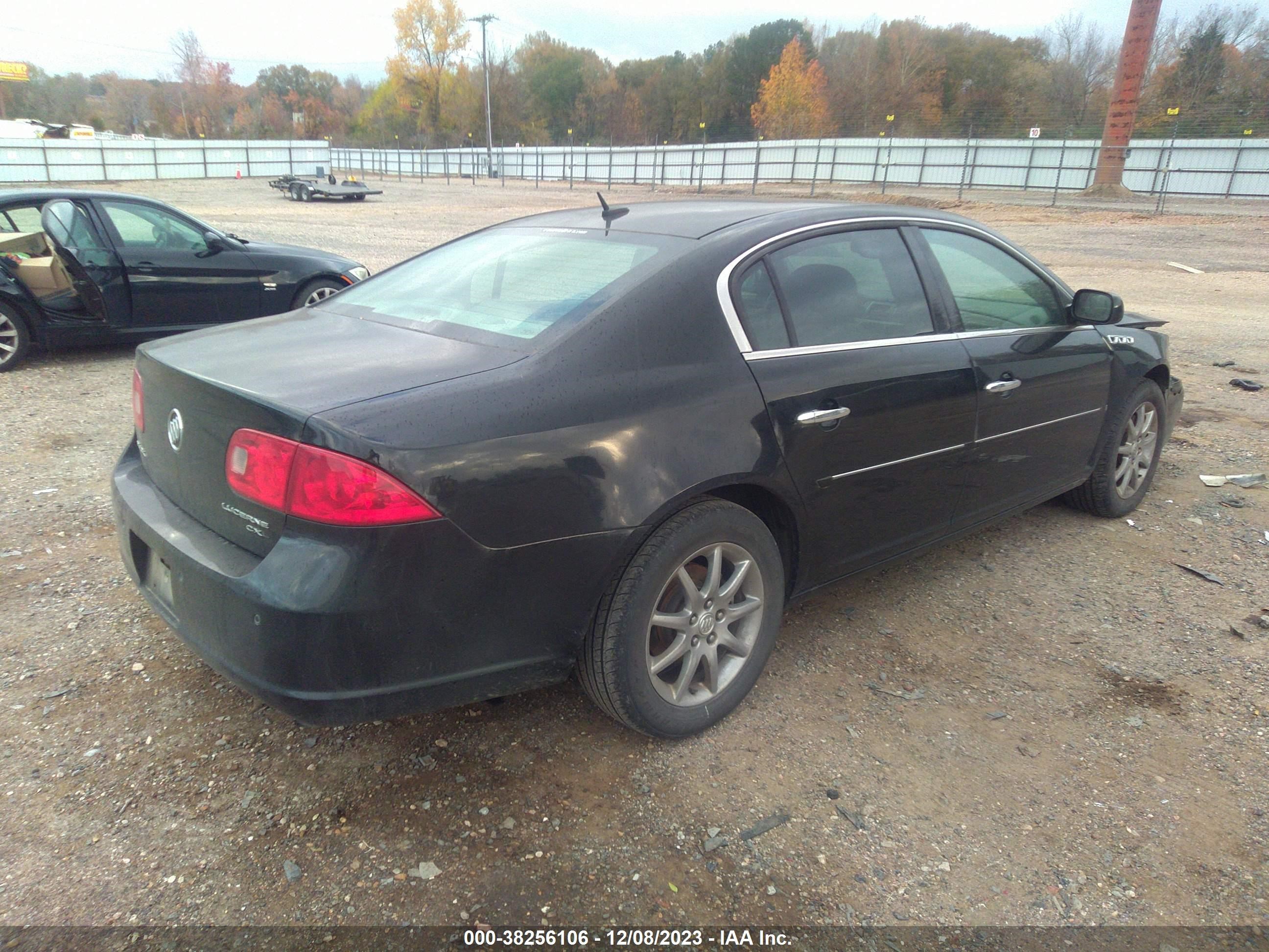 Photo 3 VIN: 1G4HD57208U148824 - BUICK LUCERNE 