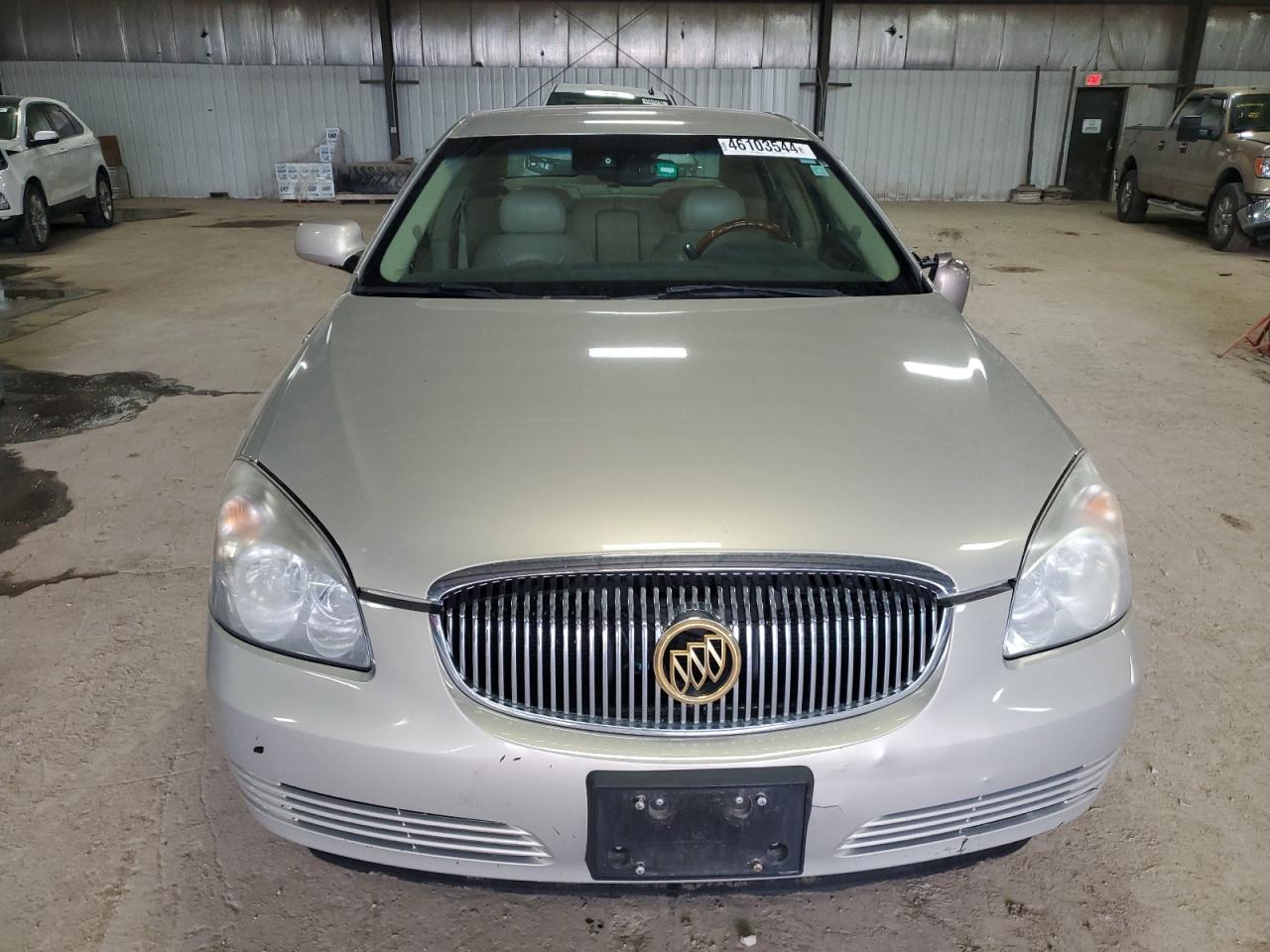 Photo 4 VIN: 1G4HD57208U170774 - BUICK LUCERNE 