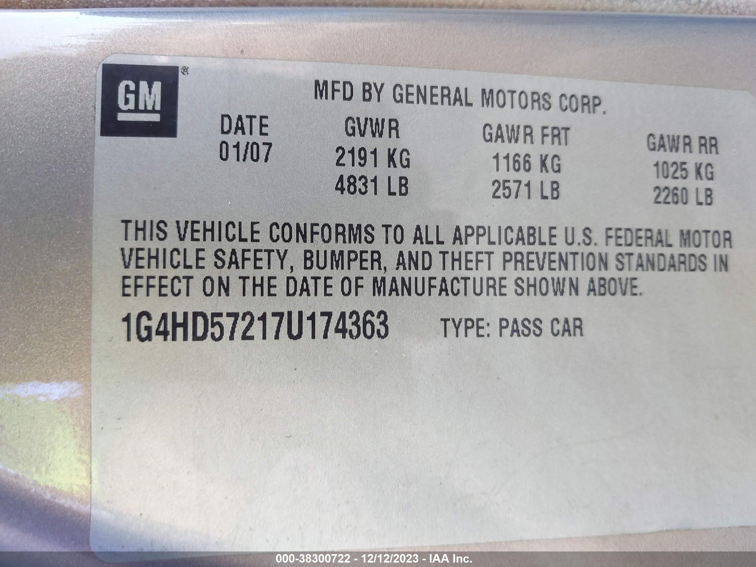 Photo 8 VIN: 1G4HD57217U174363 - BUICK LUCERNE 