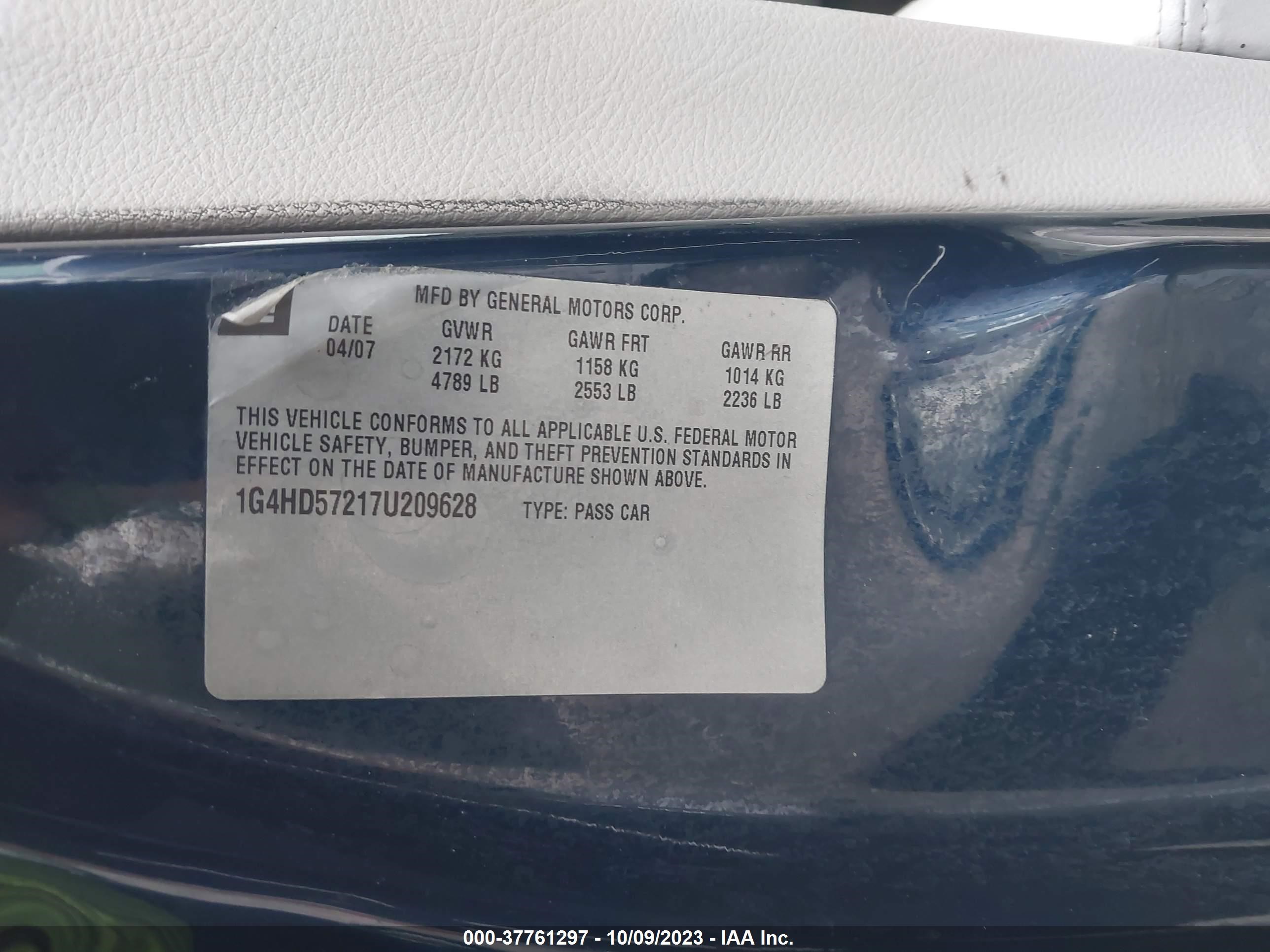 Photo 8 VIN: 1G4HD57217U209628 - BUICK LUCERNE 