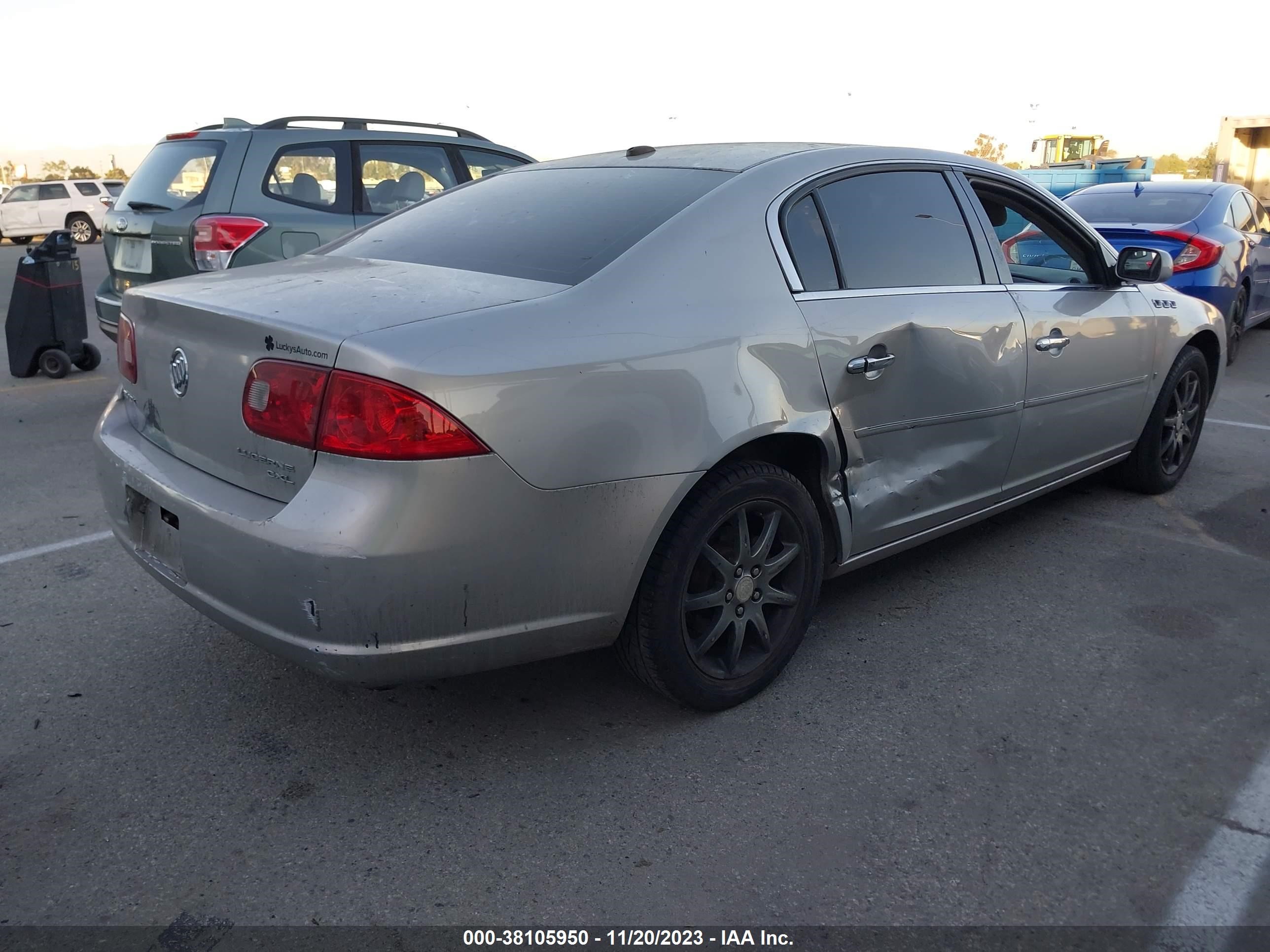 Photo 3 VIN: 1G4HD57226U158218 - BUICK LUCERNE 