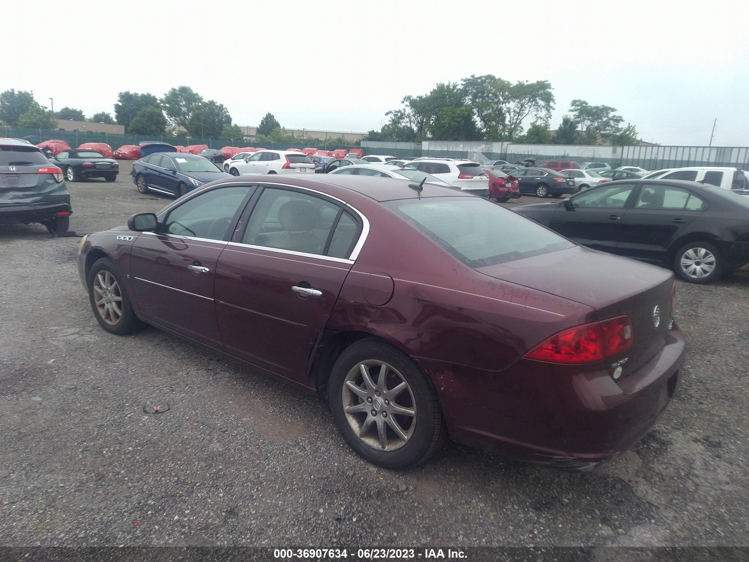 Photo 2 VIN: 1G4HD57227U150315 - BUICK LUCERNE 