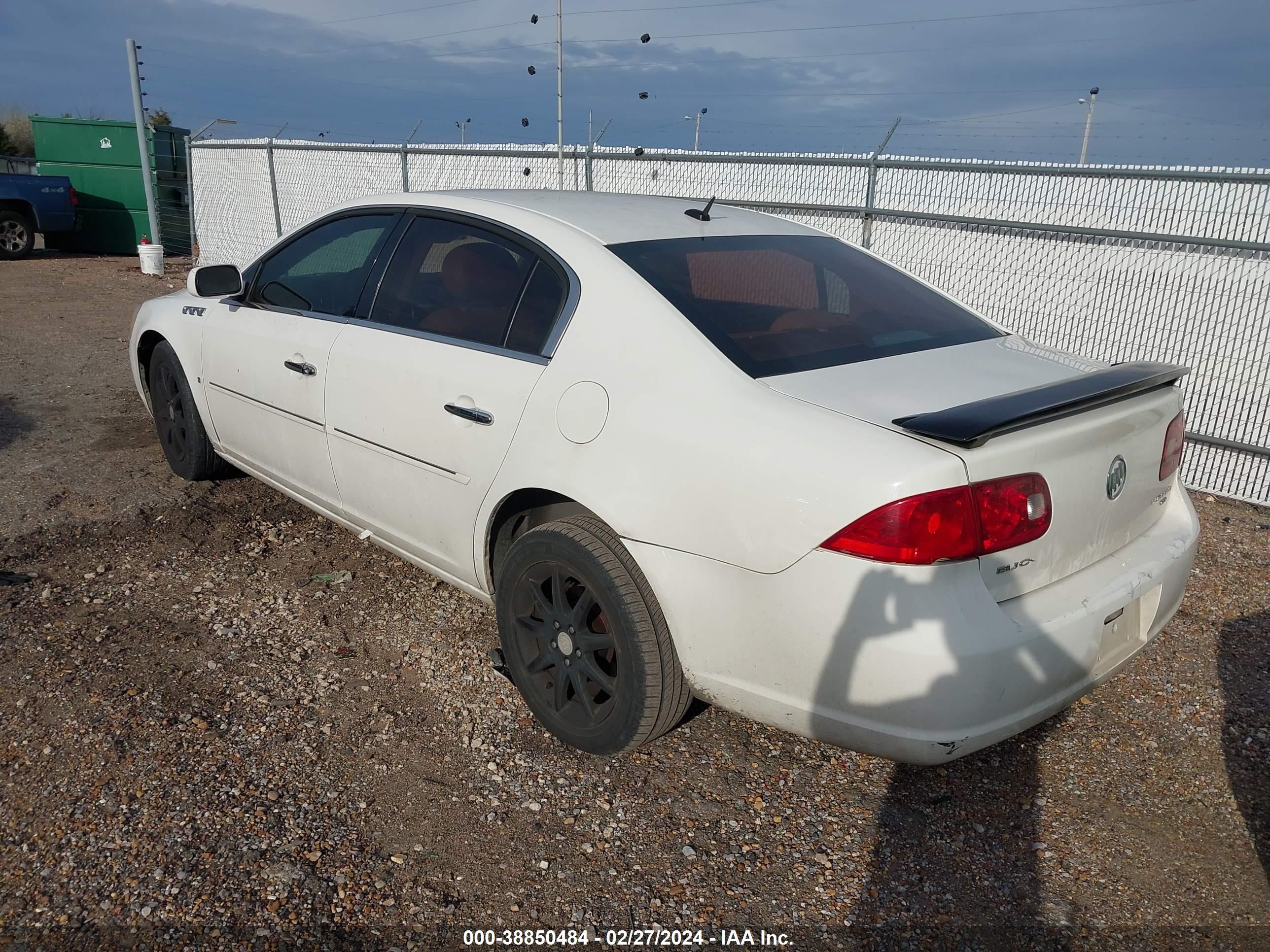 Photo 2 VIN: 1G4HD57227U173707 - BUICK LUCERNE 