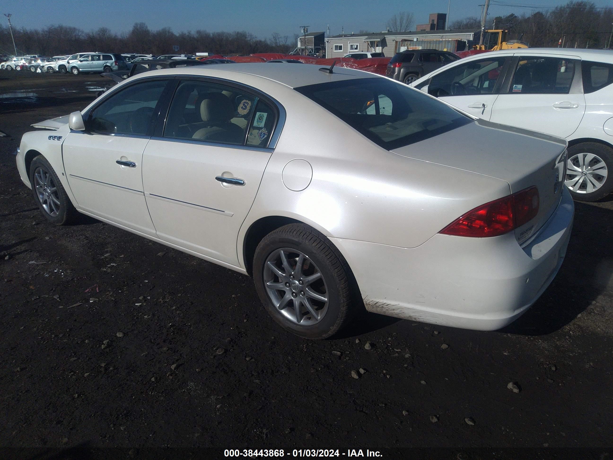 Photo 2 VIN: 1G4HD57228U162823 - BUICK LUCERNE 