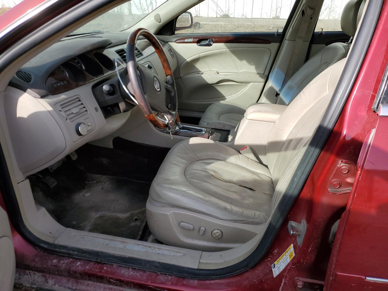 Photo 6 VIN: 1G4HD57228U205203 - BUICK LUCERNE 