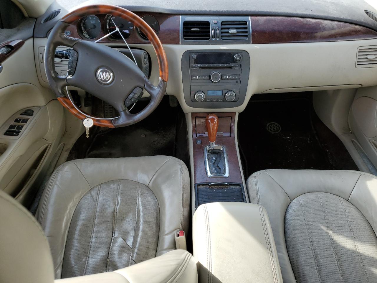 Photo 7 VIN: 1G4HD57228U205203 - BUICK LUCERNE 