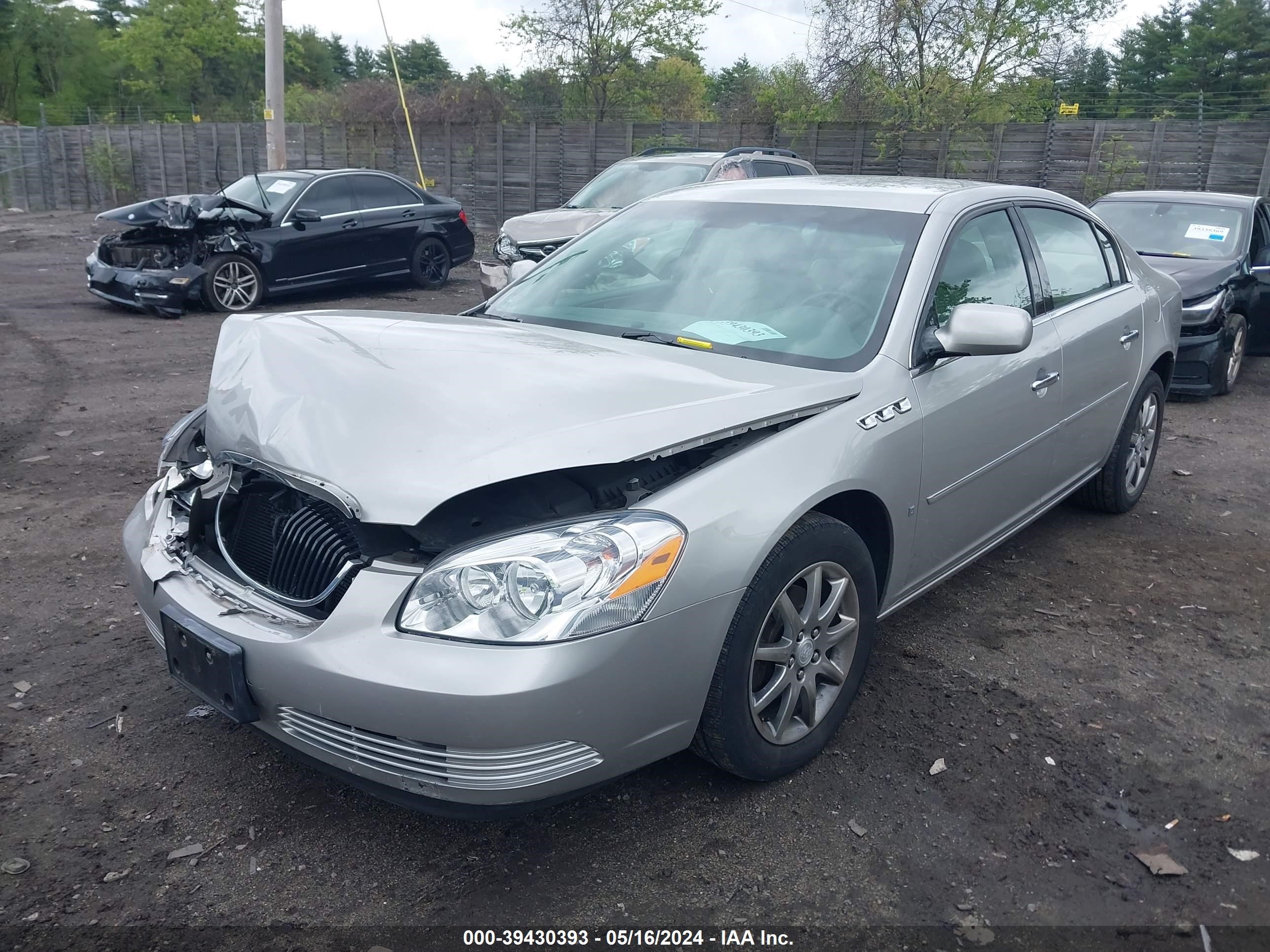 Photo 1 VIN: 1G4HD57237U108719 - BUICK LUCERNE 