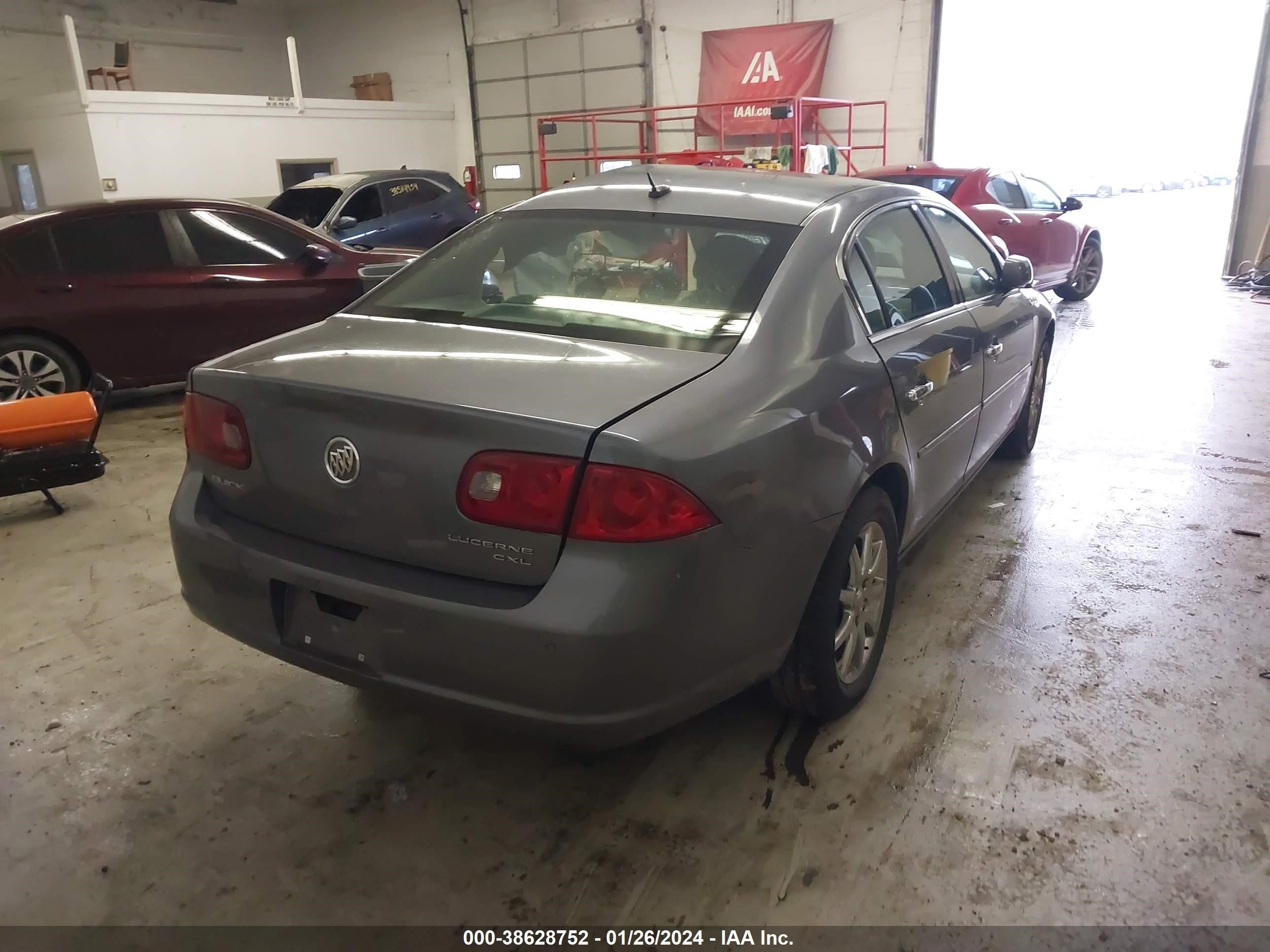 Photo 3 VIN: 1G4HD57237U185283 - BUICK LUCERNE 